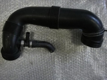 фото №1, Audi q7 4l0129572b 4.2tdi труба шланг ciśnieniow