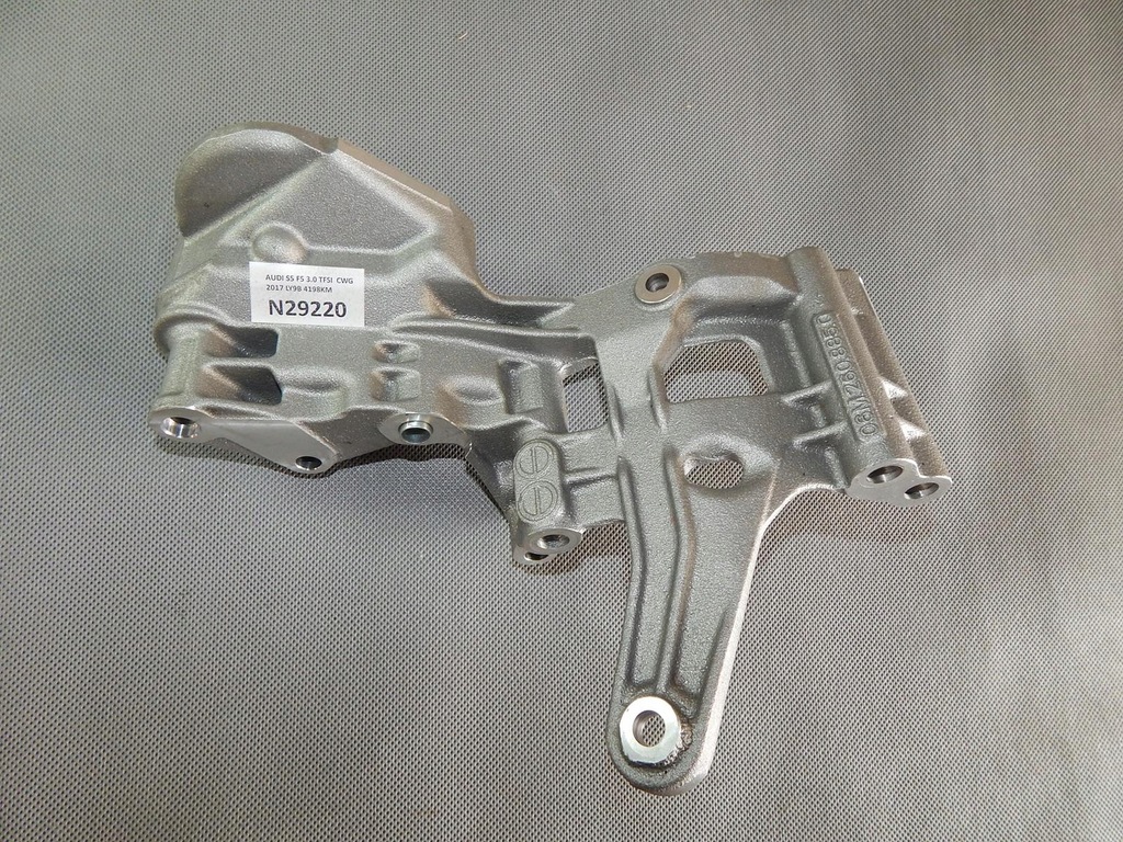 фото №1, Audi s5 f5 кронштейн компрессора 06m260885q