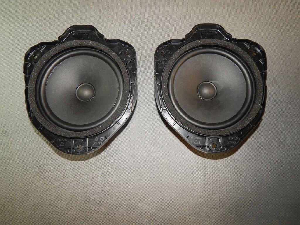 фото №3, Audi s3 8v динамик задняя 8v0035411d