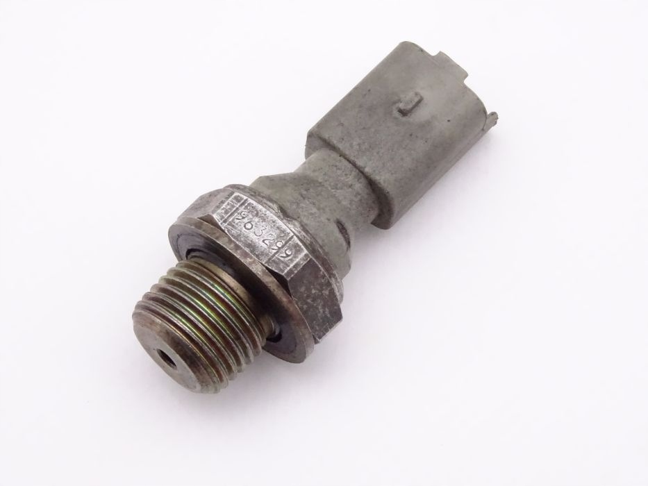 фото №1, Citroen c5 peugeot 407 2.0 hdi датчик cis масла