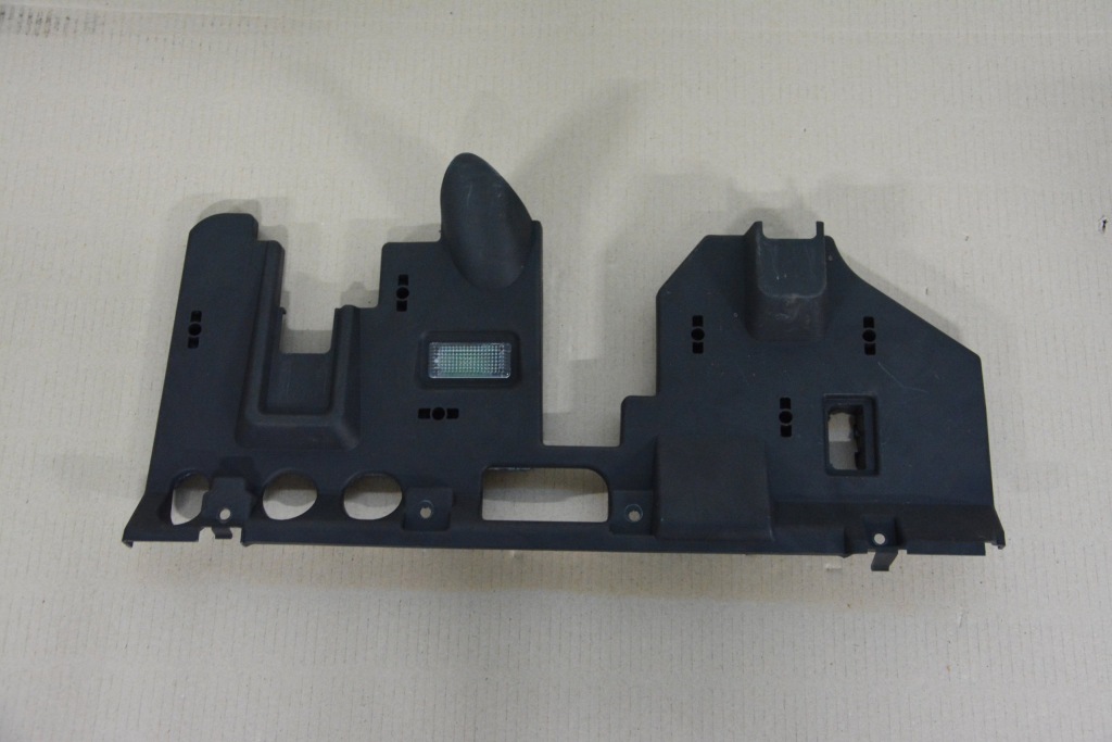 фото №1, 7p1863081 7p1863097 vw touareg 7p защита консоли