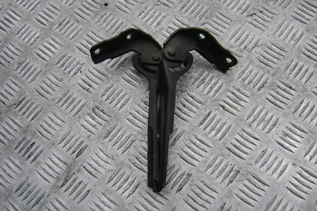 фото №1, Audi a3 8p0 - петли капот