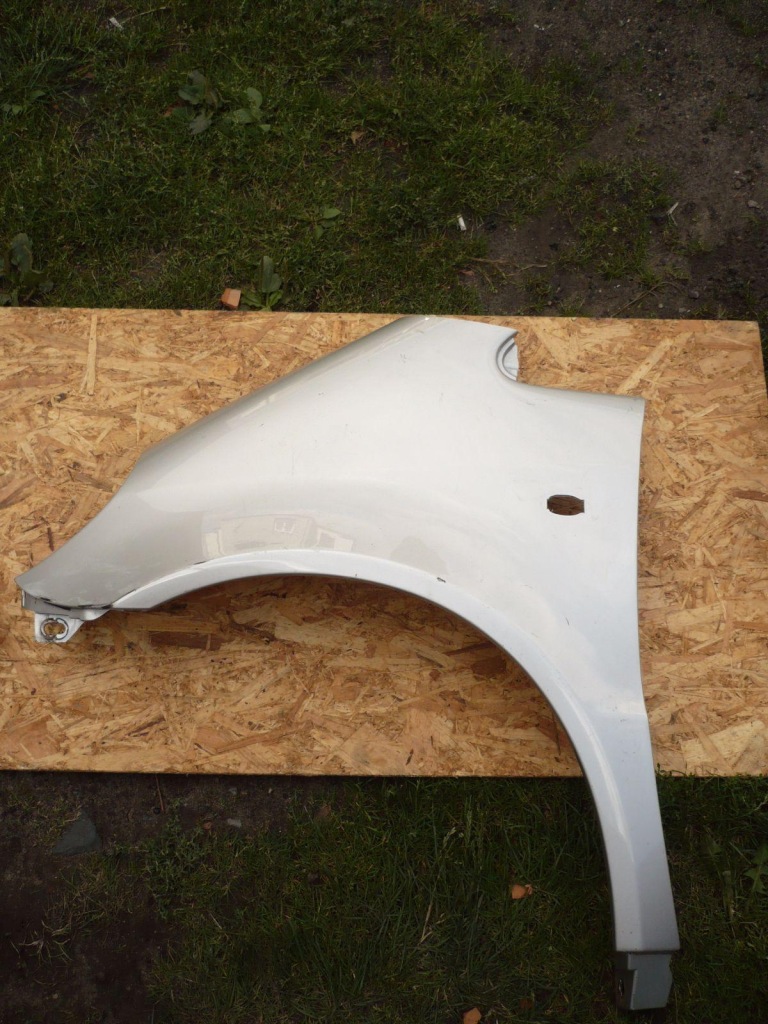 фото №1, Mercedes a-klasa w168 97-04 крыло перед левый