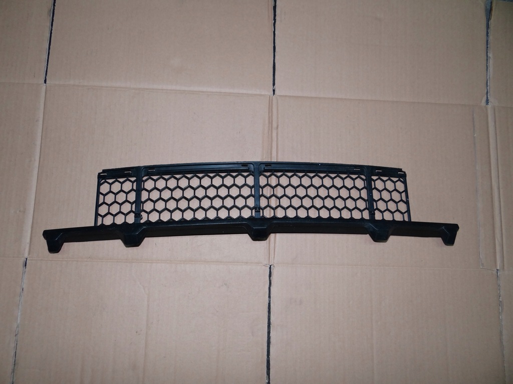 фото №1, Scenic rx4 решётка радиатора решётка бампера w бампер перед