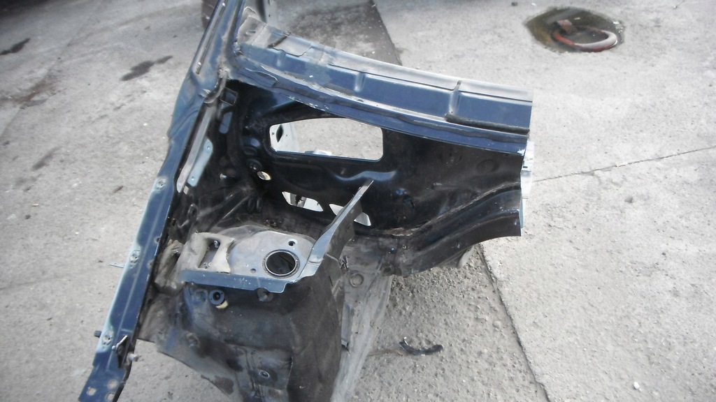 фото №7, Mercedes r w251 c197 2005- четверть правая передняя