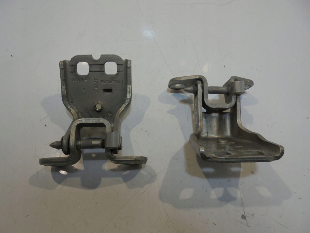 фото №1, Петля дверь левый задняя g-d chrysler pacifica